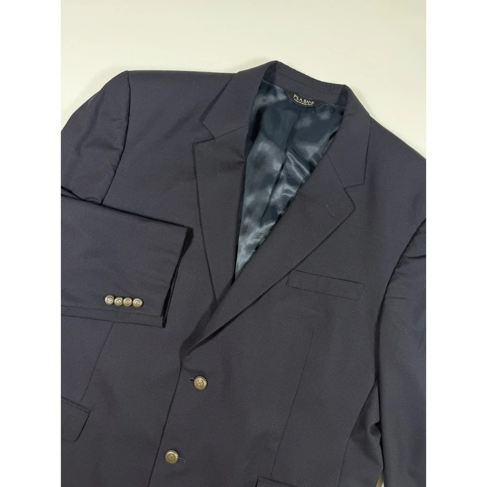 Jos A Bank Men Size 46R Navy Classic Wool Blazer Sport Coat Jacket Metal Buttons